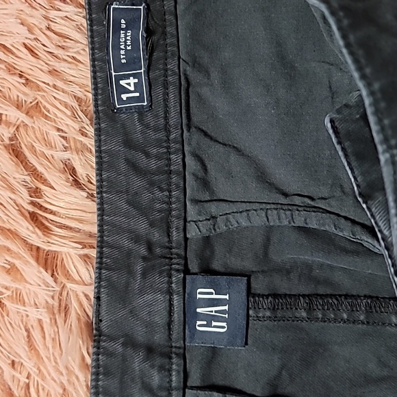 GAP women's khaki. Size 14. - Picture 3 of 6